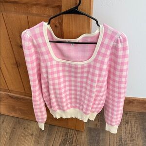 Chic Pink and White Checkered Women's Sweater